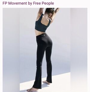 FP Movement Free People Resilience Slim Leg Flare Black Yoga Pants size Small